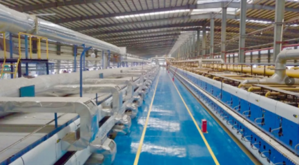 簡一領(lǐng)跑綠色智造 15家權(quán)威主流媒體齊聚清遠(yuǎn)工廠實(shí)地報(bào)道